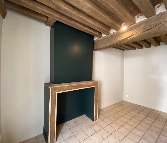 Maitre d'Oeuvre Constans - Rénovation d'un appartement sur 3 étages dans le centre-ville de Beaugency