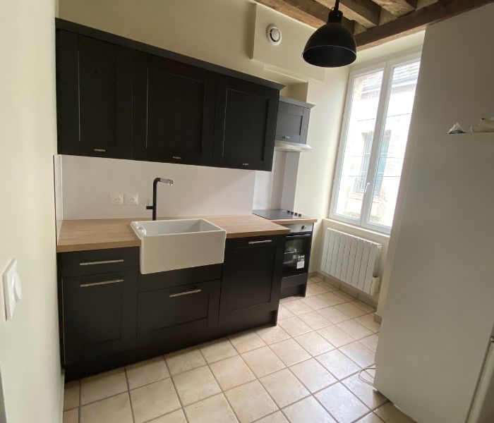 Maitre d'Oeuvre Constans - Rénovation d'un appartement sur 3 étages dans le centre-ville de Beaugency