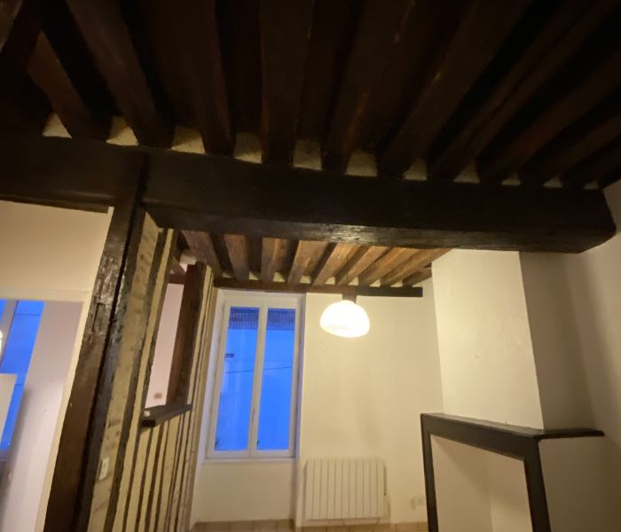 Maitre d'Oeuvre Constans - Rénovation d'un appartement sur 3 étages dans le centre-ville de Beaugency