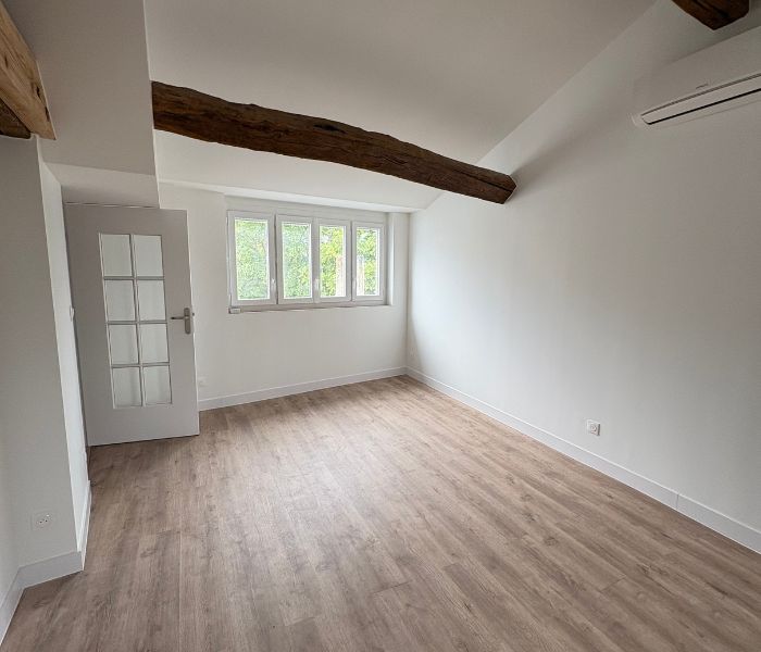 Maitre d'Oeuvre Constans - Rénovation complète d'un appartement dans le centre historique d'Orléans