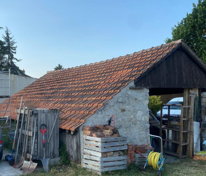 Maitre d'Œuvre Constans - reconstruction d'un garage et rénovation d'une couverture d'une habitation à Olivet