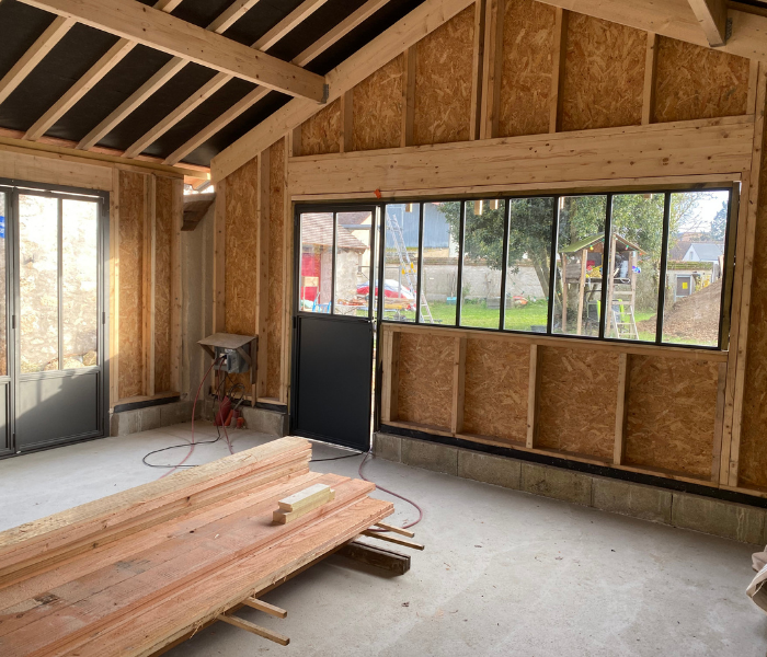 Maitre d'Œuvre Constans - reconstruction d'un garage et rénovation d'une couverture d'une habitation à Olivet