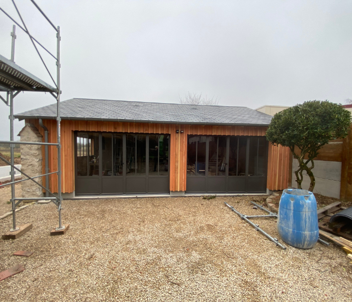 Maitre d'Œuvre Constans - reconstruction d'un garage et rénovation d'une couverture d'une habitation à Olivet