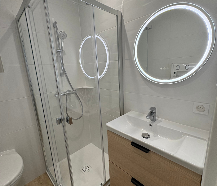 Maitre d'Œuvre Constans - Rénovation d'une salle de bain à Orléans